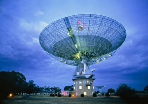 Evening view of Parkes radio telescope, Australia Evening view of Parkes radio telescope, Australia