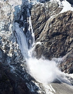 Grindelwald Switzerland Prints: Ice avalanche