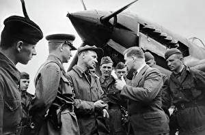 Ilyushin and test pilot Kokkinaki, 1942 Ilyushin and test pilot Kokkinaki, 1942
