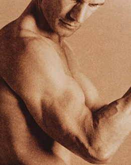 Images Dated 2001: Nude Man Flexing Biceps Print