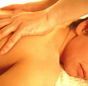 Images Dated 15th May 2001: Massage