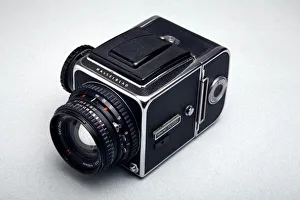 Images Dated 14th August 2009: Medium Format Film Camera Print