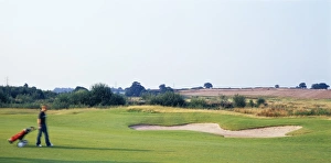 Golf Course Prints: Playing golf