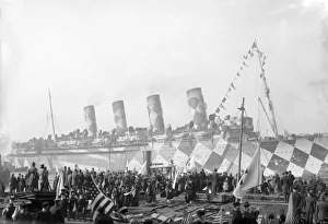 RMS Mauretania in war camouflage RMS Mauretania in war camouflage