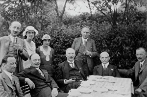 Rutherford, Geiger, Chadwick Meitner etc Rutherford, Geiger, Chadwick Meitner etc