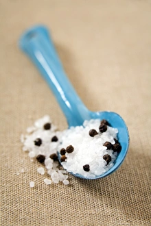Kitchen Spices Prints: Salt and pepper
