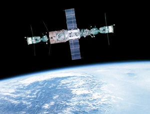 Salyut 6 Soviet space station C013/8983 Salyut 6 Soviet space station C013/8983