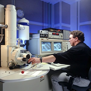 Science Laboratory Equipment Prints: Scanning electron microscopy C016 / 3816