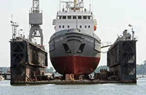 Images Dated 2nd November 2012: Floating Dry Dock Print: Yevgeny Khorov in Baltiysk, Russia