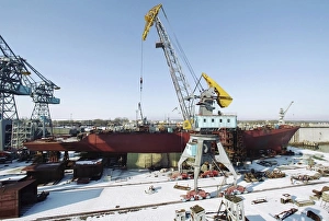 Shipyard Print: Tanker Construction in Kaliningrad