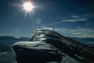 Winter Mountain Landscapes Prints: Snow cornices