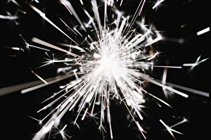 Images Dated 12th June 2007: Silver Flame Sparkler Print