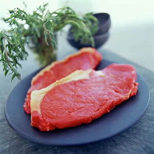 Images Dated 9th June 2003: Steak
