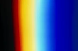 Images Dated 15th April 2004: Visible light spectrum