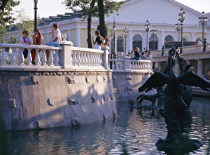 Moscow Tourist Attractions Prints: Alexander Gardens