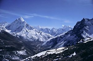 Images Dated 6th August 2008: Ama Dablam Peak Print, Himalayas Nepal