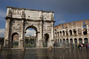Roman Architecture Photography Prints: The Arch of Constantine with the Colosseum in the background, UNESCO World Heritage Site