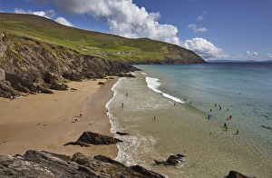 Beach on Dunmore Head, at the western end of the Dingle Peninsula, County Kerry, Munster Beach on Dunmore Head, at the western end of the Dingle Peninsula, County Kerry, Munster
