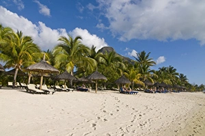 Beautiful beach of Beachcomber Le Paradis five star hotel, near Mont Brabant Beautiful beach of Beachcomber Le Paradis five star hotel, near Mont Brabant