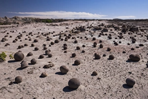 Boulders at Valley of the Moon (Valle de la Luna), Ischigualasto Provincial Park Boulders at Valley of the Moon (Valle de la Luna), Ischigualasto Provincial Park
