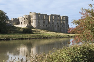 Great Britain Outdoor Attractions Prints: Carew Castle