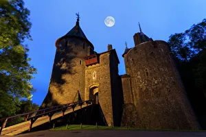 Castell Coch (Castle Coch) (The Red Castle), Tongwynlais, Cardiff, Wales, United Kingdom Castell Coch (Castle Coch) (The Red Castle), Tongwynlais, Cardiff, Wales, United Kingdom