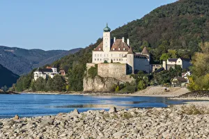Castle Schloss Schoenbuehel, Schoenbuehel-Aggsbach, Wachau, Austria Castle Schloss Schoenbuehel, Schoenbuehel-Aggsbach, Wachau, Austria