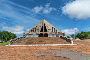 Related Images Collection: Cathedral Sainte Therese, Garoua, Northern Cameroon, Africa