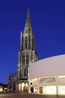 Baden Wurttemberg Travel Destination Prints: Cathedral and Stadthaus (Assembly Hall), Ulm, Baden Wurttemberg, Germany, Europe