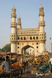 Images Dated 18th December 2007: Charminar, Hyderabad, Andhra Pradesh state, India, Asia