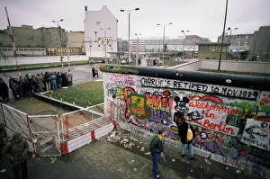 Berlin Cityscape Prints: Checkpoint Charlie