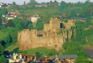 United Kingdom Photography Prints: Chepstow Castle