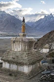 Chorten at Kachod Drub Ling Nunnery, overlooking Kharsa Valley, Ladakh, India, Himalayas Chorten at Kachod Drub Ling Nunnery, overlooking Kharsa Valley, Ladakh, India, Himalayas