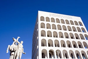 Images Dated 11th January 2000: Rome Work Palace Print