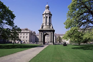 European University Architecture Prints: Cuploa, Trinity College