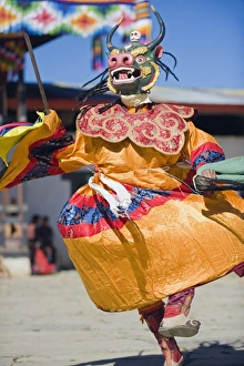 Dancers in costume at Tsechu (festival), Gangtey Gompa (Monastery), Phobjikha Valley Dancers in costume at Tsechu (festival), Gangtey Gompa (Monastery), Phobjikha Valley