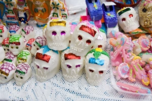 Images Dated 5th August 2008: Day of the Dead Sweets Print