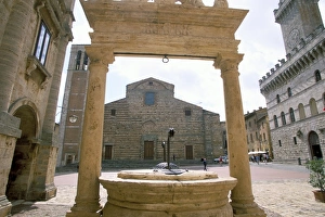 Italian Renaissance Style Buildings Prints: Duomo through wellhead
