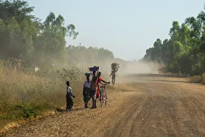Dusty road, Mount Mulanje, Malawi, Africa Dusty road, Mount Mulanje, Malawi, Africa