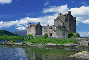 Eilean Donan Castle, Scotland, United Kingdom, Europe Eilean Donan Castle, Scotland, United Kingdom, Europe