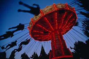United Kingdom Tourist Attraction Prints: Fairground ride