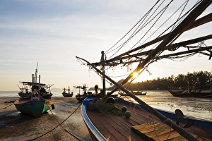 Fishing boats at sunset, Sam Phraya Beach, Khao San Roi Yot National Park, Prachuap Kiri Khan Fishing boats at sunset, Sam Phraya Beach, Khao San Roi Yot National Park, Prachuap Kiri Khan