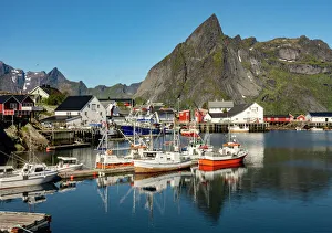 Fishing village on strandflat of Hamnoy, Reinefjorden Islands, Lofoten, Norway Fishing village on strandflat of Hamnoy, Reinefjorden Islands, Lofoten, Norway