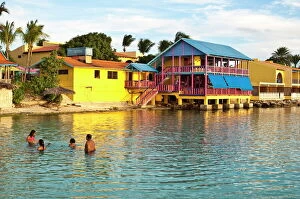 Images Dated 24th September 2007: Flamingo Divi Beach Resort, Bonaire, Netherlands Antilles, West Indies