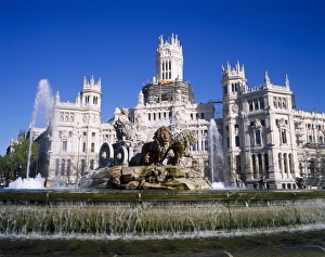 Contemporary Spanish Architecture Prints: Fountain in front of the Palacio de Comunicaciones