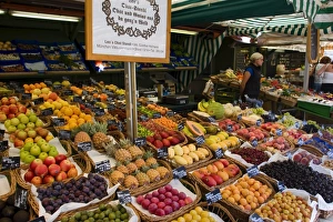 Viktualienmarkt Munich Prints: Fruit stall at Viktualienmarkt