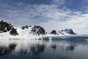 Fuglefjorden, Spitsbergen, Svalbard Islands, Arctic, Norway, Europe Fuglefjorden, Spitsbergen, Svalbard Islands, Arctic, Norway, Europe