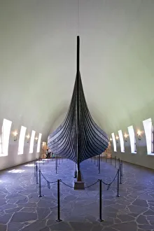 Gokstad ship, 9th century burial vessel, Viking Ship Museum, Vikingskipshuset Gokstad ship, 9th century burial vessel, Viking Ship Museum, Vikingskipshuset