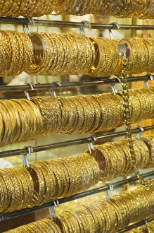 Images Dated 10th March 2008: Gold Bangles Print, Dubai Gold Souk