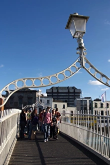 Europe River Landscapes Prints: Halfpenny Bridge over River Liffey, Dublin, Republic of Ireland, Europe